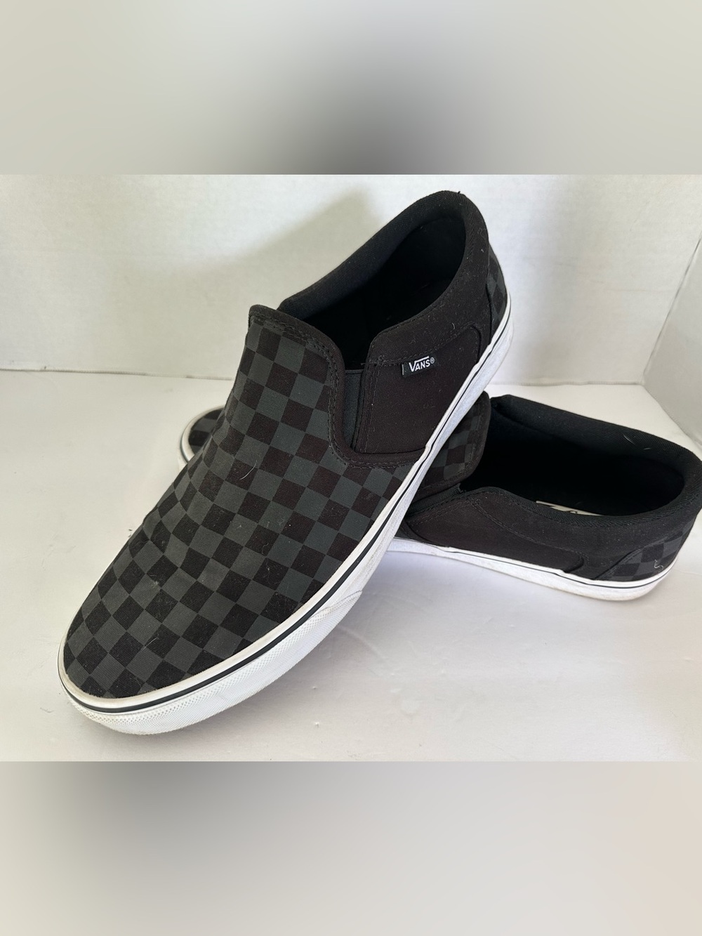 Vans Checkerboard Slip-On Sneakers - Black/Grey Men’s size 13